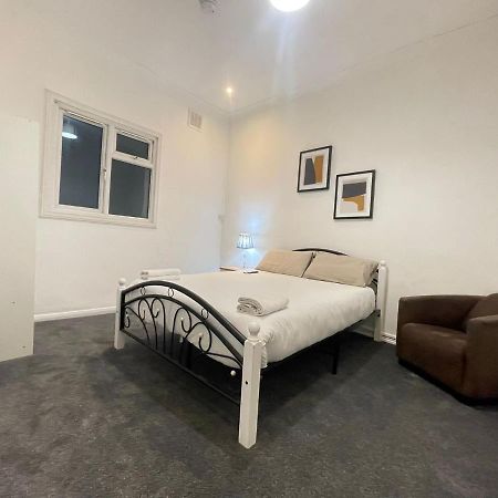 Private Double Room In Stratford London Exterior foto
