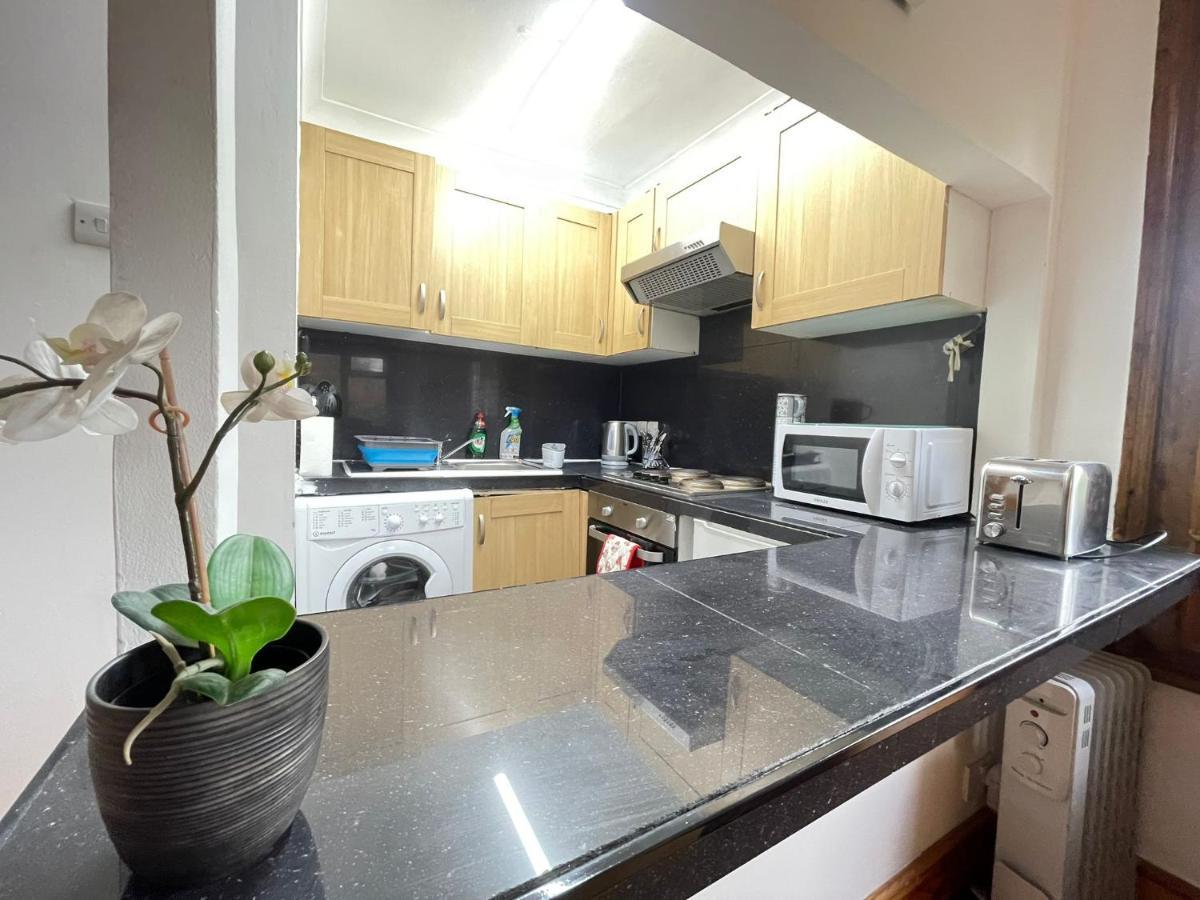 Private Double Room In Stratford London Exterior foto